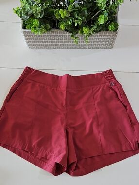 Apana Mauve Women's Active Shorts